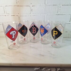 Set of 5 Texaco MLB Team Logo Glasses 1994
